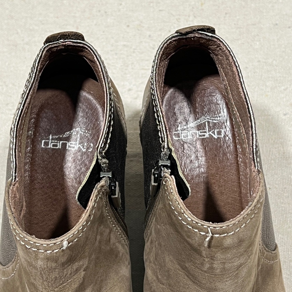 Dansko Susan Women's Brown Leather Wedge Ankle Boots Side Zip Size EU 37 USA 6.5 - Picture 8 of 9